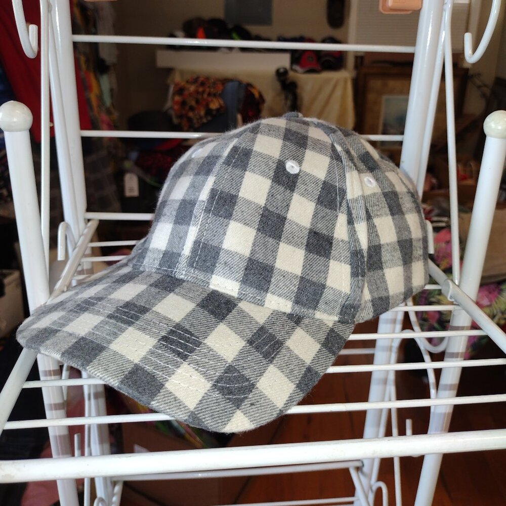Ladies Buffalo Plaid Ball Cap, Grey, Baseball Hat, TRENDY ** Adjustable Strap
